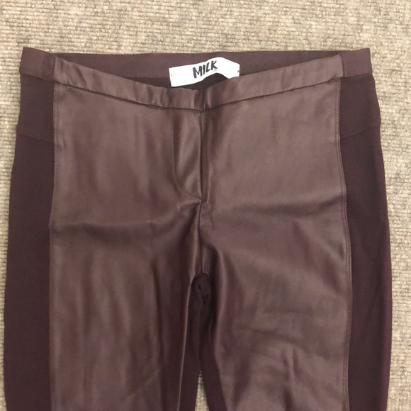 NEW MILK BURGUNDY LEGGINGS WITH FAUX LEATHER DETAIL - Picture 2 of 4